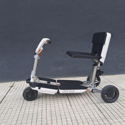 Scooter ATTO Moving Life