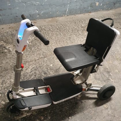 Scooter ATTO plegable