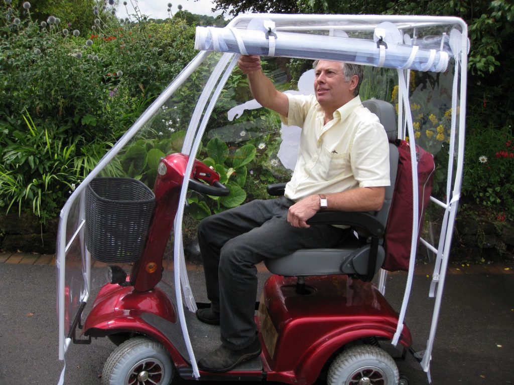 Capota cerrada "Deluxe" para scooter electrico